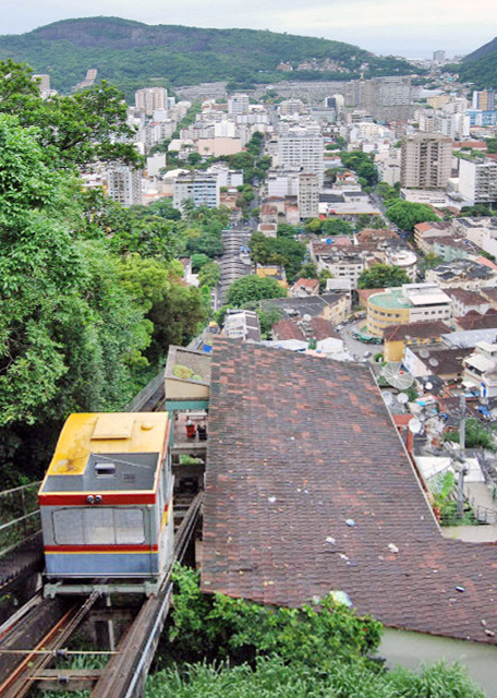 01-11-13_ Santa Marta's Favela_Tram й糵-20001.JPG