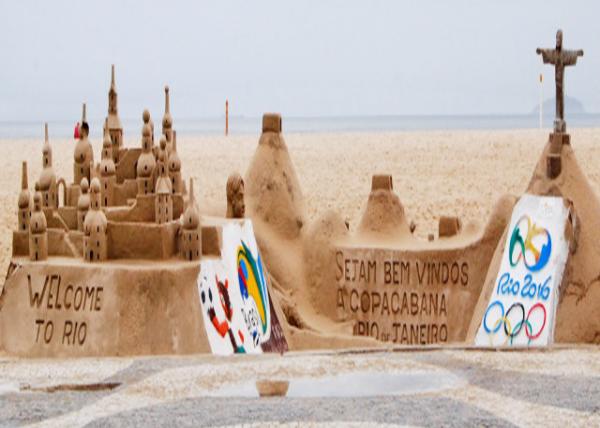 01-11-13_ Sand Sculptures @ Copacabana-60001.JPG