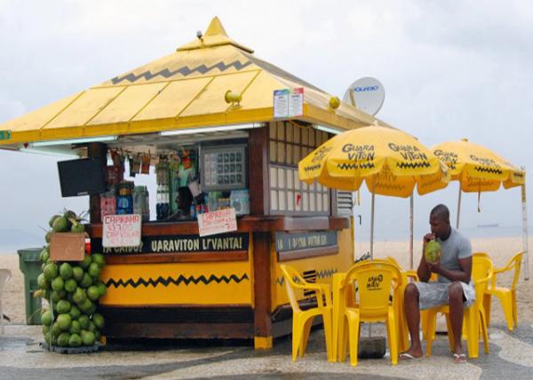 01-11-13_ Vendor @ Copacabana ̯ͤ0001.JPG