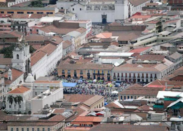 03-29-13_ Plaza San Francisco ʥ˹㳡-50001.JPG