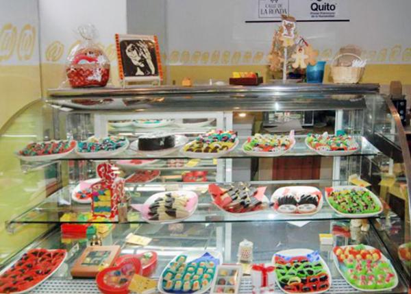 03-29-13_ Bakery on Calle La Ronda 00010001.JPG