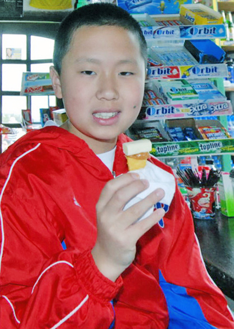 03-30-13_ Imbabura_Home-Made Cheese & Buttery Biscuits-200010001.JPG