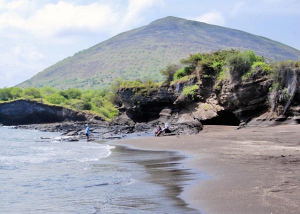 04-01-13_ Santiago Is_Abandoned Salt Mine -30001.JPG