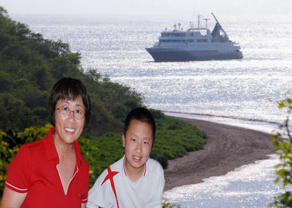 04-01-13_ Rabida Island_Celebrity Xpedition ¡Զ-10001.jpg