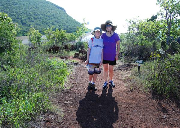 04-01-13_ Rabida Island_Palo Santo Forest ʥľɭ-10001.JPG