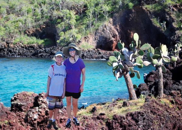 04-01-13_ Rabida Island_Saltwater Lagoon ˮк-20001.jpg