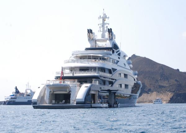04-03-13_ Superyacht Serene, Built for Russian Vodka Tycoon Yuri Shefler for $330 Million in 2011.jpg