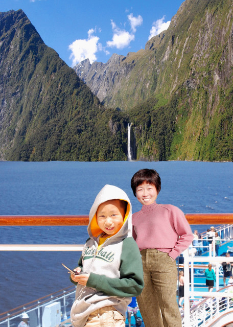 2009-12-27_Milford Sound @ Fiordland NP via Diamond Princess0001.JPG