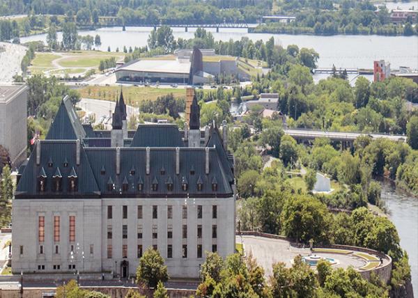 2017-05-29_Cour Suprme du Canada_East Facade.jpg