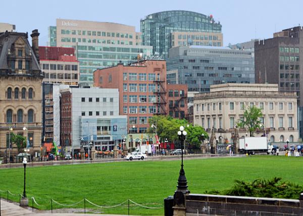 2017-05-29_Downtown Ottawa from Parliament Hill0001.JPG