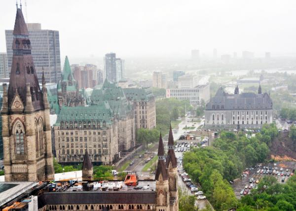 2017-05-29_Parliament Hill  w the Historic Architecture Risen above the Streets.jpg