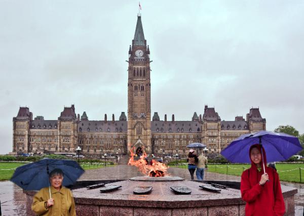 2017-05-29_Colline du Parlement _Centennial Flame-30001.JPG
