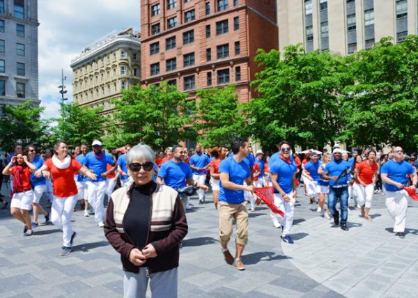 2017-05-27_Place dArmes-20001.JPG