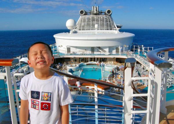 12-23-09_ Diamond Princess across Cook Strait ʯִп˺Ͽ0001.JPG