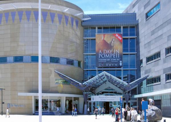 12-24-09_ Te Papa Museum -20001.JPG