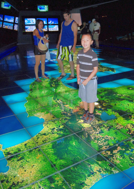 12-24-09_ Te Papa Museum_Awesome Forces ݻ-40001.JPG