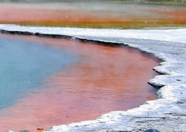 12-21-09_ Champagne Pool w the the Outrageous Color Originated from Deposits of Arsenic & Antimony Sulfides ĳءɫԴĳ-90001.JPG