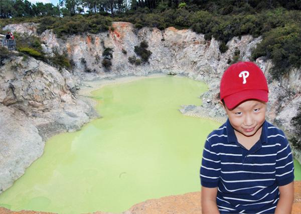 12-21-09_ Sulfurous Pond-10001.jpg