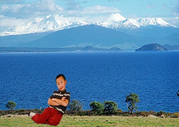 12-19-09_ Tongariro NP over Lake Taupo-10001.jpg