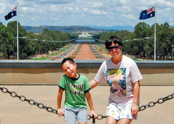 01-05-10_ Capital Hill via Anzac PDE-10001.JPG