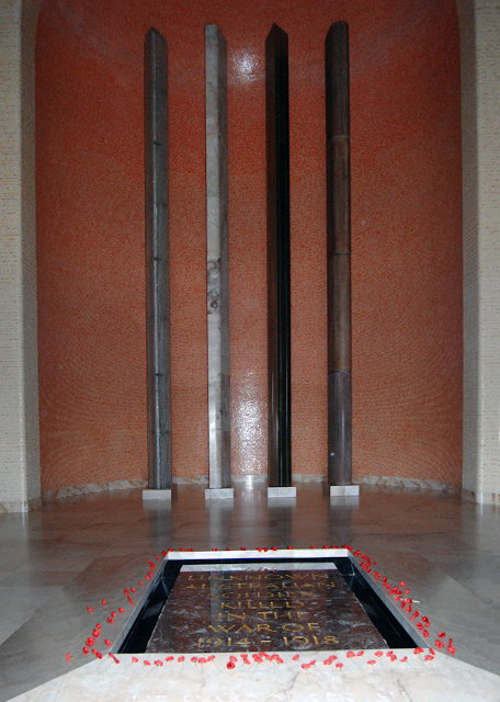 01-05-10_ Four Pillars (Glass-Water_ Stone-Earth_ Metal-Fire_ Wooden-Air) Ĵ֧ˮʯľʿ0001.JPG