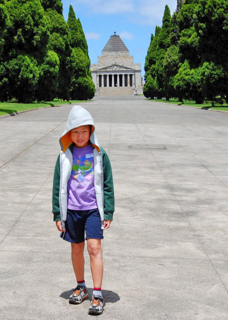 01-02-10_ Shrine of Remembrance in Melbourne-10001.JPG