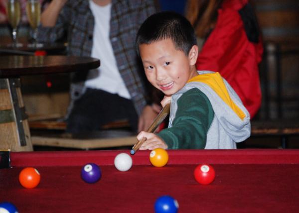 01-08-10_ Pool Table0001.jpg