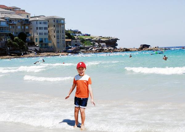 01-10-10_ Bondi Beach, a Premier Destination for Surfing & Beach Activities-10001.jpg