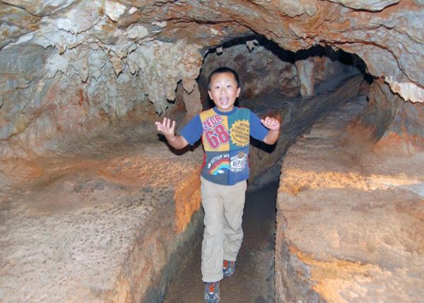 01-11-10_ Jenolan Caves  ŵҶ-30001.JPG