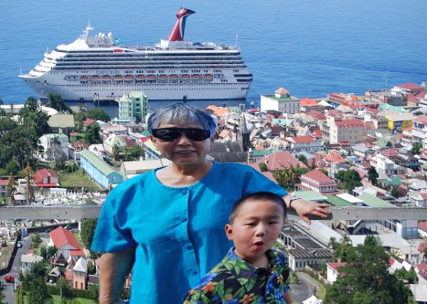 01-29-08_ Dominica-Roseau Port-10001.jpg