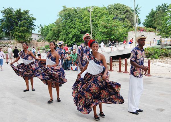 02-01-08_ Dominican Merengue Ĭʸ0001.JPG