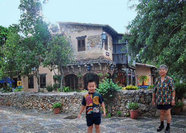 02-01-08_ La Romana-Altos de Chavon-40001.jpg