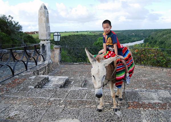 02-01-08_ La Romana-Chavn River ɳ-20001.JPG