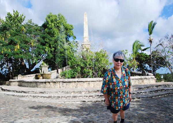 02-01-08_ Monumnet Fountain Ȫ44-10001.jpg