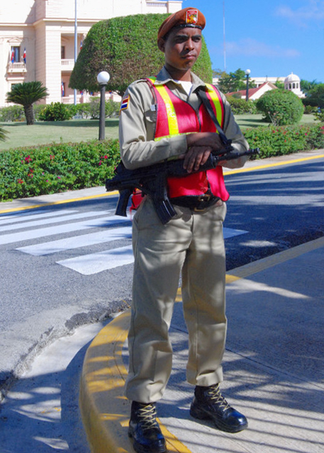 02-02-08_ Santo Domingo-Natl Guard ҾԱ0001.JPG