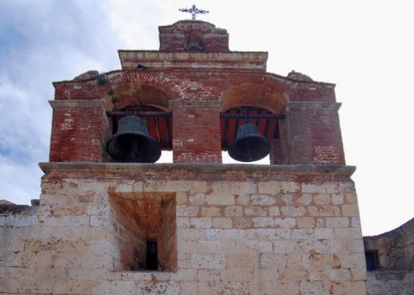 02-02-08_ Santo Domingo-Cathedral of Santa Maria of the Incarnation_Solid Limestone Walls ʵʯʯǽ-100001.JPG
