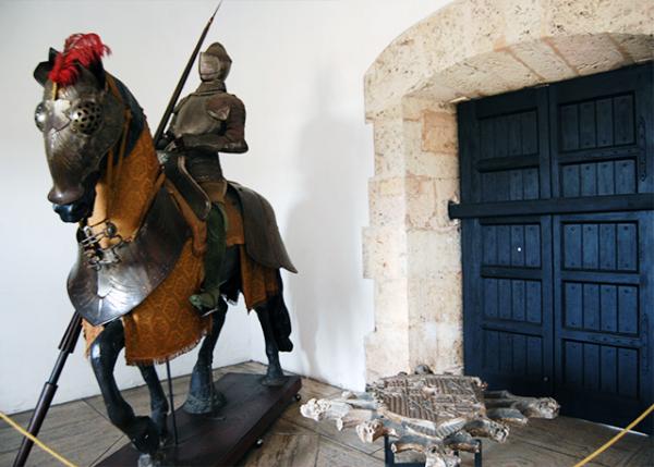 02-02-08_ Santo Domingo-Columbus Palace_Cavaliere.jpg