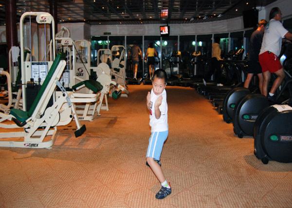 01-25-09_ Island Princess_Fitness Ctr.jpg