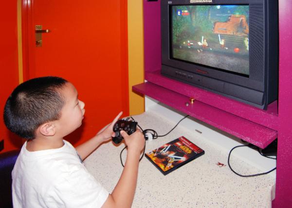 01-25-09_ Island Princess_Vedio Game.jpg