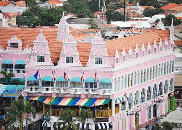 01-26-09_ Royal Plaza Mall.jpg