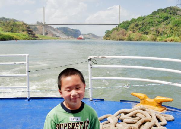 01-28-09_ A View from the Front of a Ship Approaching the Centennial Bridge00001.JPG