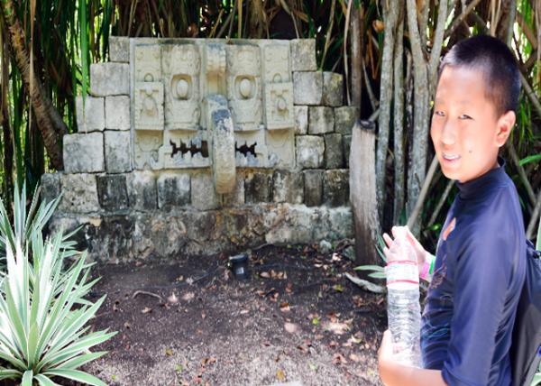 2014-08-04_Maya_Altar ̳-20001.JPG