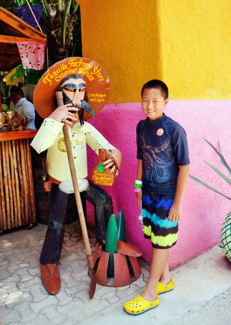 2014-08-04_Tequila Village ƴ-50001.JPG