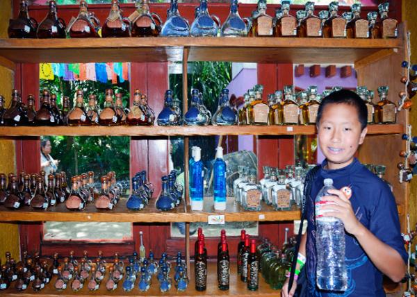 2014-08-04_Tequila Store0001.JPG