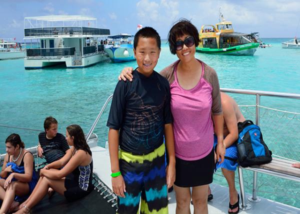 2014-08-07_Allura Catamaran_Sandbar @ Stingray City ǡɳ-60001.JPG