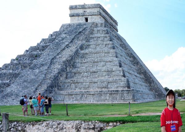 2014-11-03_Temple of Kukulcn Built during the High Point of the Itza-Cocom Culture & the Decadence of Mayapan⿲-10001.jpg
