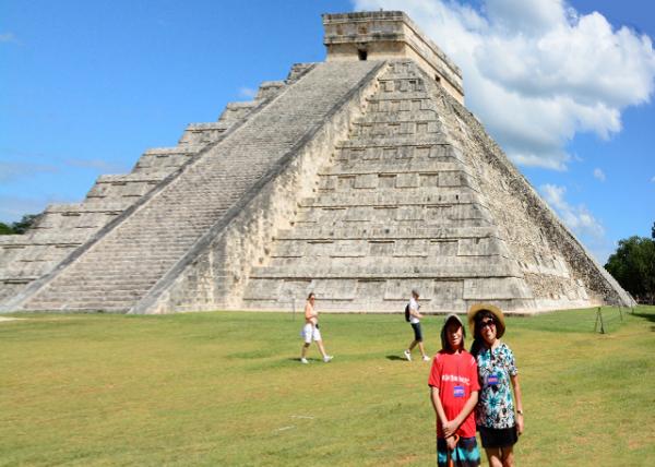 X_2014-11-03_Kukulkan Pyramid-90001.JPG