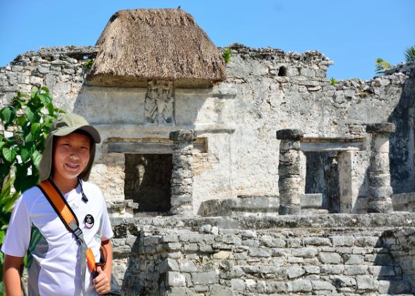 2014-11-04_House of the Halach Uinic or Overlord ʾ-20001.jpg