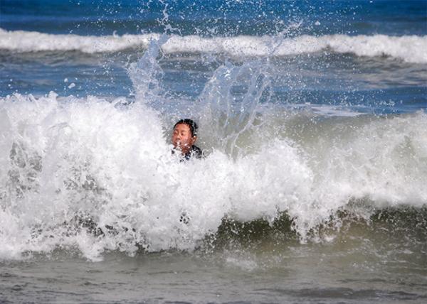 05-26-12_ Aiden @ Breaking Waves-1.jpg