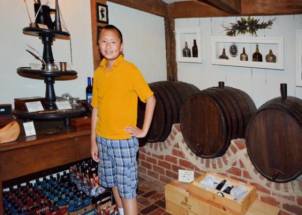 2014-05-24_Michie Tavern Cellar-10001.JPG